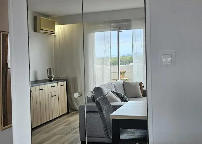 L'oeil Sur La Cité * Carcassonne